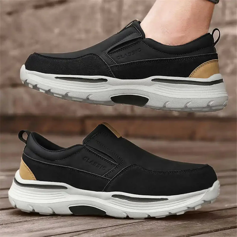 tênis slip on masculino, sapato catepillar masculino, zara, sapato prada masculino, corturno masculino, sapato ortopédico em couro masculino, sapato social masculino, sapato ortopédico masculino marrom, sapato social confortável masculino