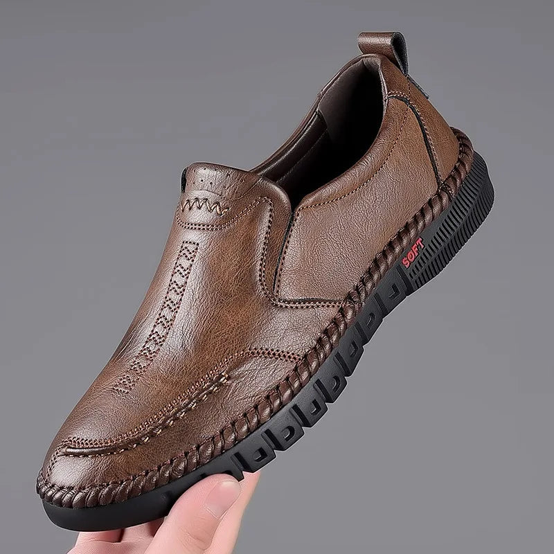 tênis masculino, tênis azul, tênis preto, tênis confortável masculino, tênis casual masculino, tênis para homens, mocassim, mocassim masculino, mocoassim confortável, mocassim ortopédico, mocassim marrom, mocassim preto, mocassim cinza